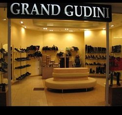  Grand Gudini: ,   